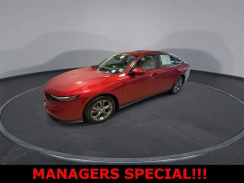 Used 2023 Honda Accord EX image 4