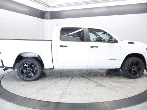 Used 2023 RAM 1500 Big Horn AWD/4WD image 8