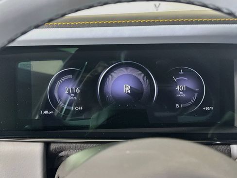 Certified 2026 Rolls-Royce Cullinan AWD/4WD image 12