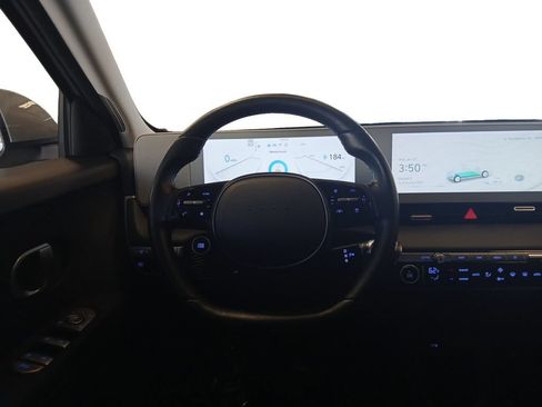 Used 2024 Hyundai Ioniq 5 SEL AWD/4WD image 12
