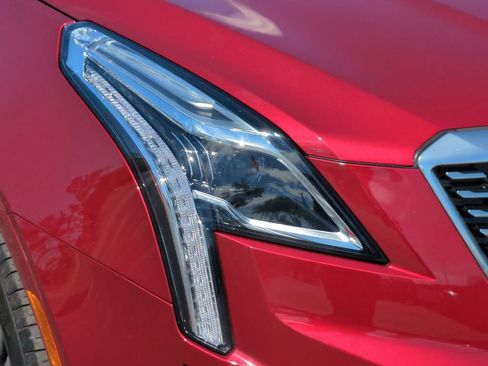 Used 2023 Cadillac XT5 Premium Luxury w/ Technology Package image 9