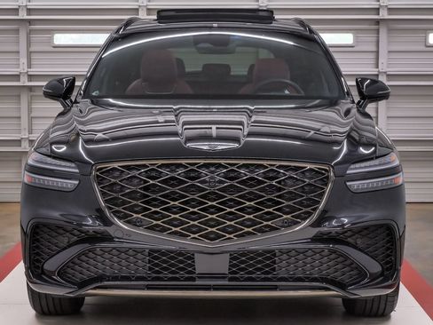 Certified 2026 Genesis GV70 3.5T Sport Advanced AWD/4WD image 4