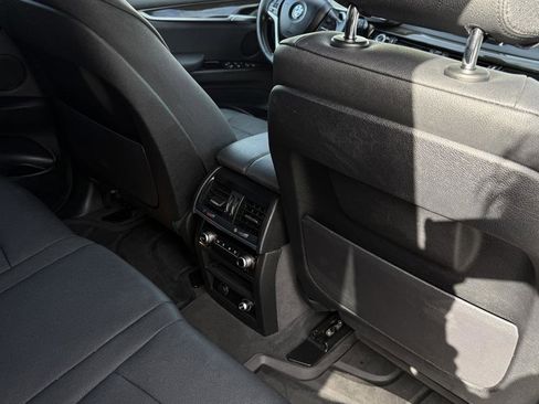 Used 2018 BMW X5 xDrive40e image 23