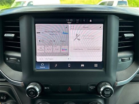 Used 2024 RAM 2500 Big Horn w/ Bed Utility Group image 20