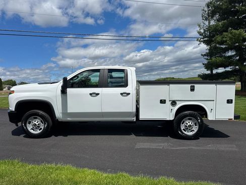 Used 2021 Chevrolet Silverado 2500 W/T w/ Snow Plow Prep/Camper Package AWD/4WD image 3