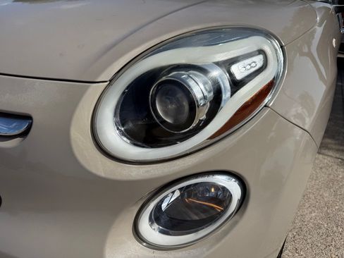 Used 2014 FIAT 500L Lounge FWD image 9