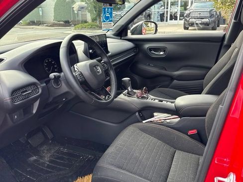 Used 2026 Honda HR-V Sport image 5