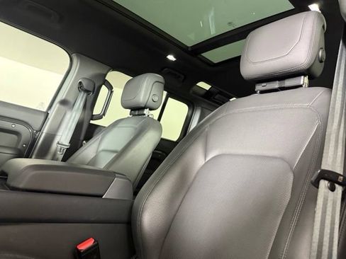 Used 2024 Land Rover Defender 110 Carpathian Edition AWD/4WD image 5