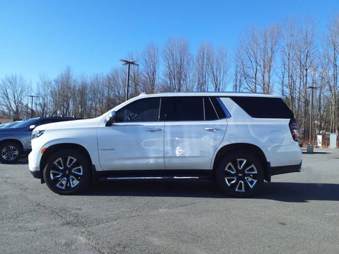 Used 2021 Chevrolet Tahoe Premier w/ Premium Package image 2