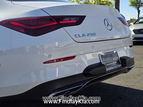 Used 2025 Mercedes-Benz CLA 250 image 7