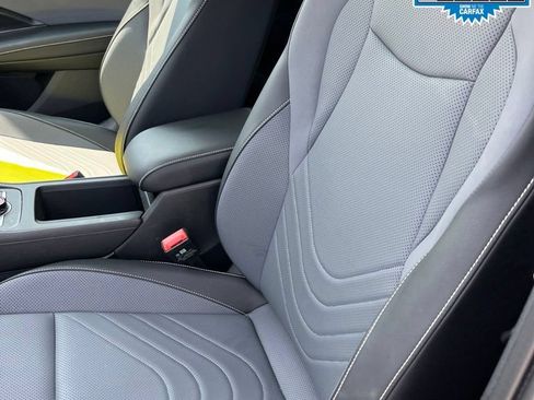 Certified 2025 Volkswagen Tiguan SE AWD/4WD image 22