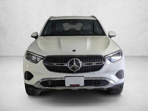 Certified 2026 Mercedes-Benz GLC 300 image 2
