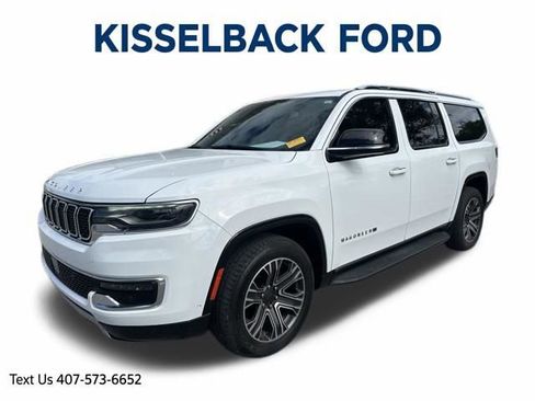 Used 2024 Jeep Wagoneer L Series II image 7