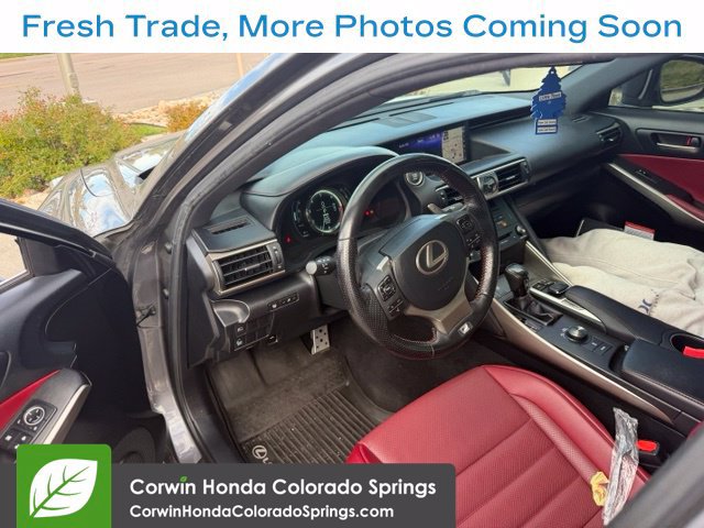 Used 2019 Lexus IS 300 F Sport w/ F Sport Package AWD/4WD image 9