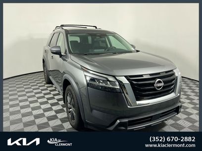 Used 2022 Nissan Pathfinder SV