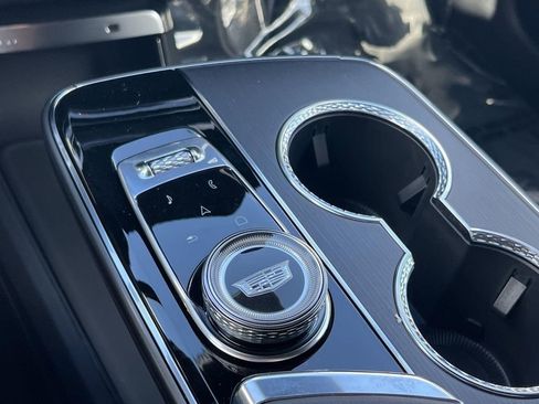 New 2026 Cadillac Lyriq V AWD/4WD image 22