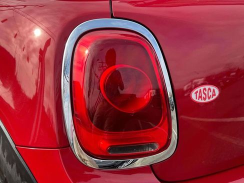 Used 2017 MINI Cooper S image 11