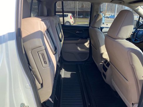 Used 2017 Honda Ridgeline RTL-E image 46