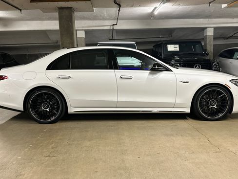 New 2026 Mercedes-Benz S 63 AMG S image 7