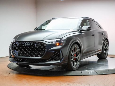 New 2026 Audi RS Q8 performance image 13