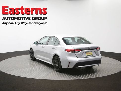 Used 2021 Toyota Corolla LE FWD image 63