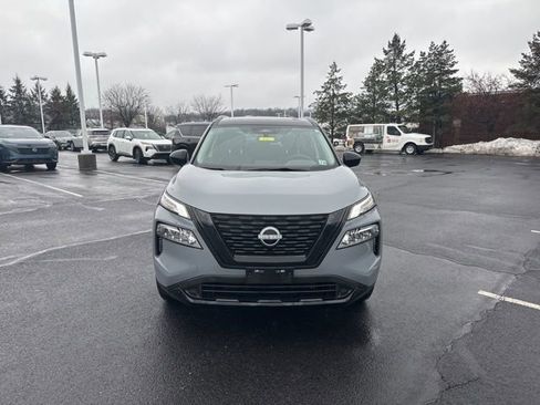 Certified 2023 Nissan Rogue SV w/ SV Premium B Package image 2