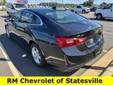 Used 2023 Chevrolet Malibu LT image 4