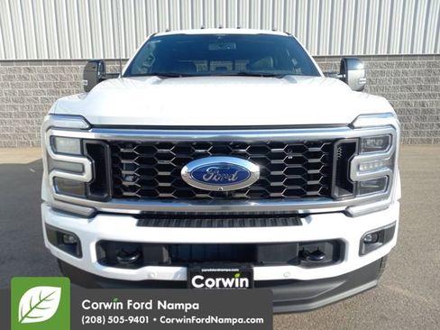 New 2026 Ford F450 Platinum w/ FX4 Off-Road Package image 8