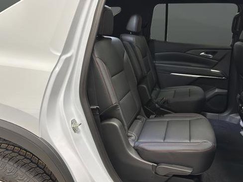 New 2026 Chevrolet Traverse Z71 image 11