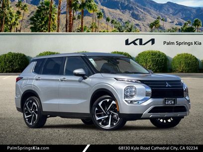 Used 2024 Mitsubishi Outlander SE