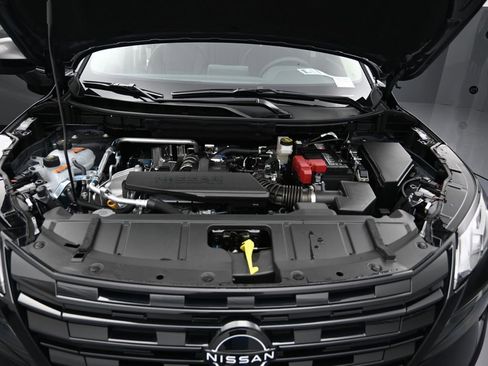 New 2026 Nissan Rogue SV image 31