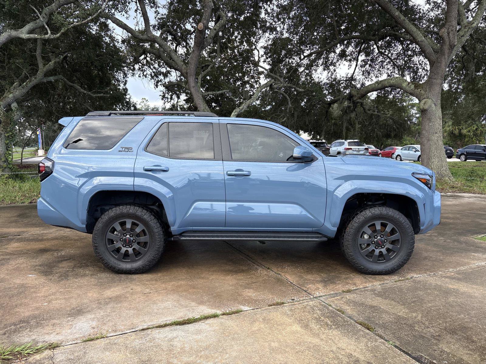 Used 2025 Toyota 4Runner TRD Sport AWD/4WD image 2