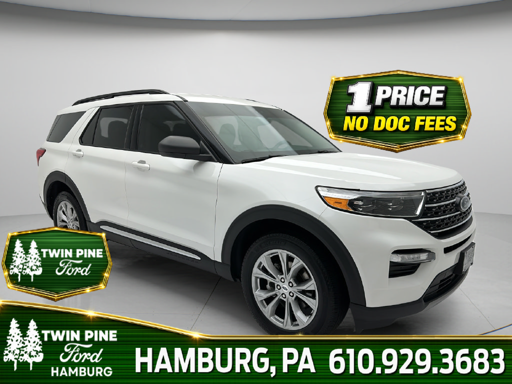 Used 2023 Ford Explorer XLT w/ Equipment Group 202A AWD/4WD image 1