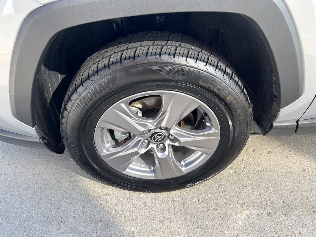 Certified 2025 Toyota RAV4 XLE AWD/4WD image 15