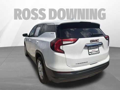 Used 2024 GMC Terrain SLE FWD image 6