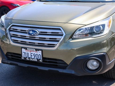 Used 2017 Subaru Outback 2.5i Premium w/ Popular Package #2 AWD/4WD image 19