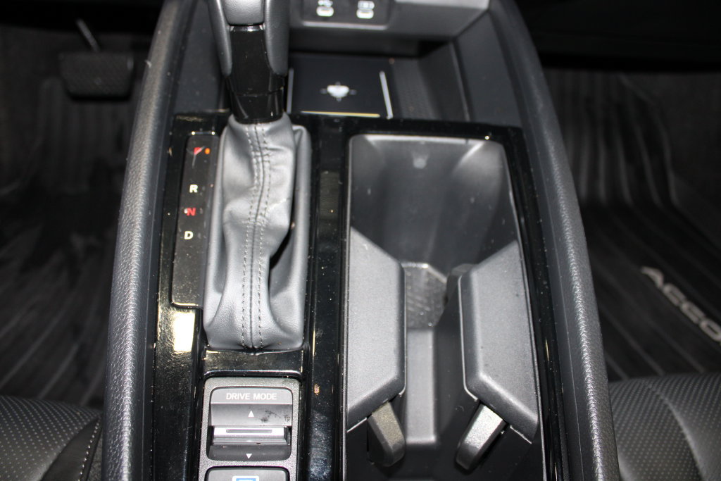 Certified 2025 Honda Accord EX-L image 19