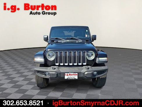 Used 2021 Jeep Wrangler Unlimited Sahara AWD/4WD image 2