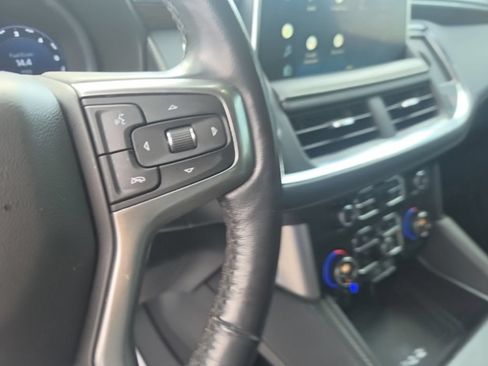 Used 2022 Chevrolet Suburban Premier AWD/4WD image 21