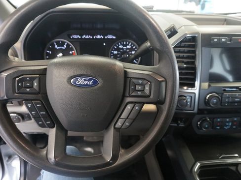 Used 2022 Ford F350 XLT w/ XLT Premium Package AWD/4WD image 11