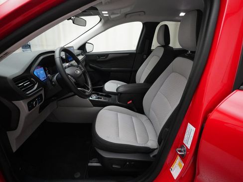 Used 2024 Ford Escape Active AWD/4WD image 7