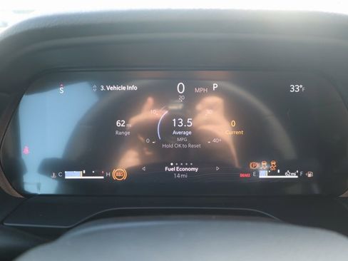 New 2025 Jeep Grand Cherokee L Altitude image 9