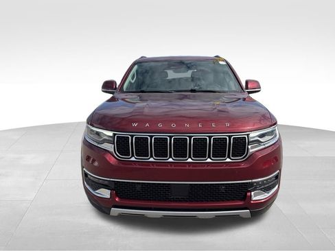 Used 2022 Jeep Wagoneer Series II AWD/4WD image 2