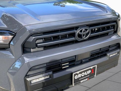 Used 2026 Toyota 4Runner SR5 AWD/4WD image 30