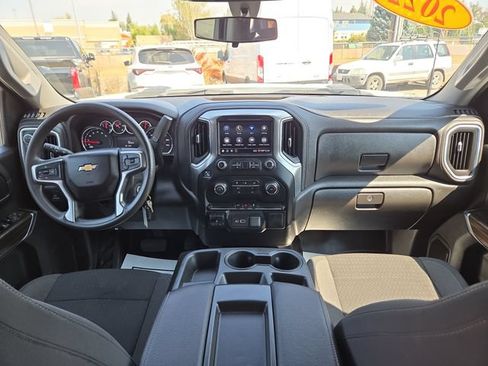 Used 2022 Chevrolet Silverado 3500 LT AWD/4WD image 3