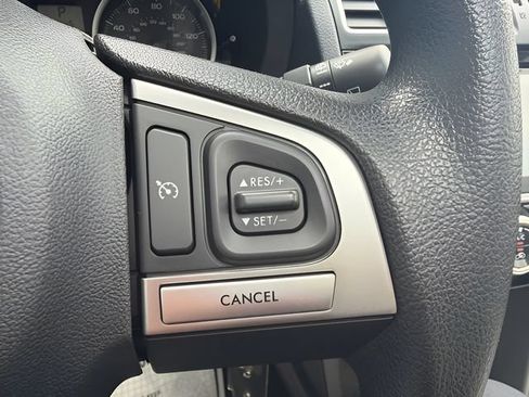 Used 2017 Subaru Forester 2.5i Premium w/ All-Weather Package AWD/4WD image 23