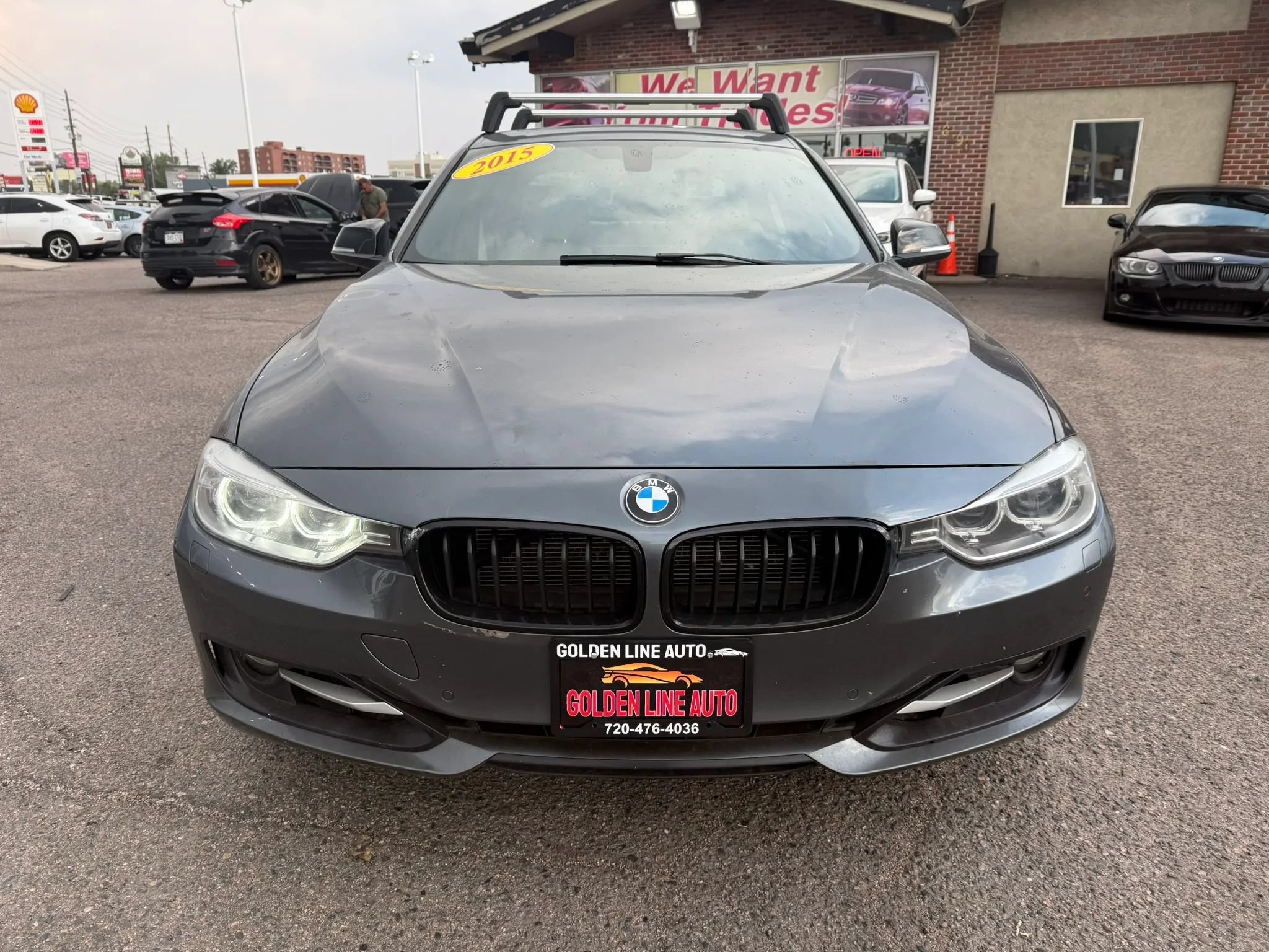 Used 2015 BMW 328i xDrive Sedan AWD/4WD image 3