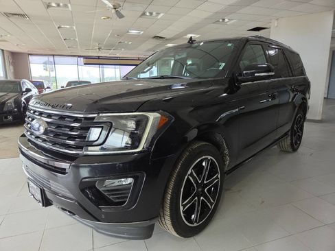 Used 2019 Ford Expedition Limited w/ Equipment Group 303A AWD/4WD image 3