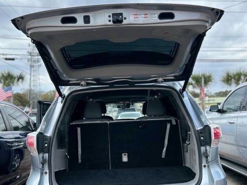 Used 2016 Toyota Highlander Limited image 10