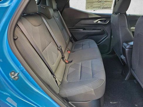 New 2027 Chevrolet Bolt LT w/ Comfort Package FWD image 15